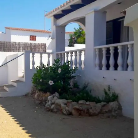 Σπίτι διακοπών Boranit, Esplendido Chalet Con Piscina Privada